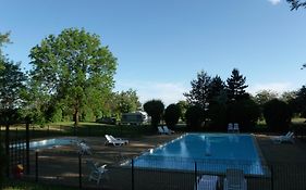 Camping de la Croix d'Arles